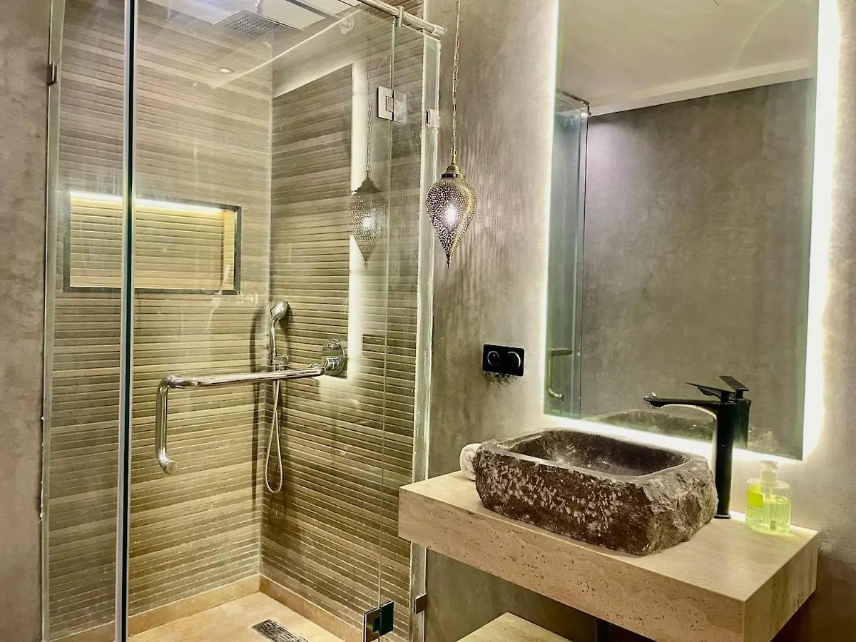 Apartament Luxurious 2Br - Steps From Carre Eden - 84Inch Tv Marrakesz