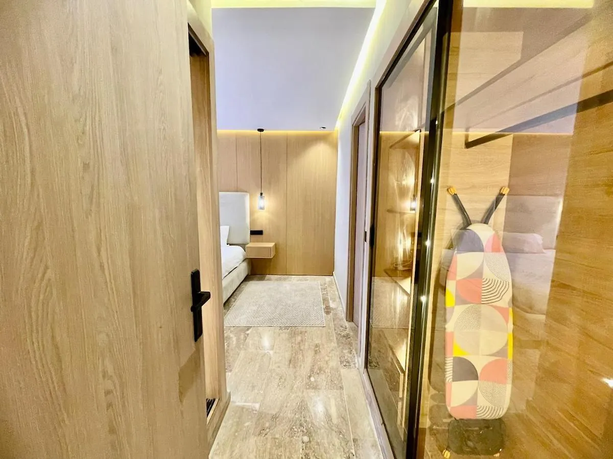 Luxurious 2Br - Steps From Carre Eden - 84Inch Tv Appartement Marrakesh 0*,
