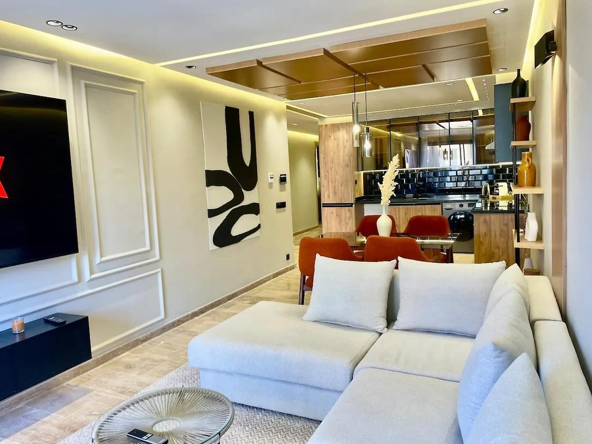 Luxurious 2Br - Steps From Carre Eden - 84Inch Tv location